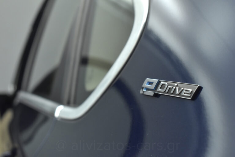 Bmw 225XE - LUXURY PANORAMA 4WD Plug-in 224hp