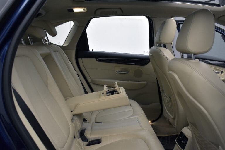Bmw 225XE - LUXURY PANORAMA 4WD Plug-in 224hp