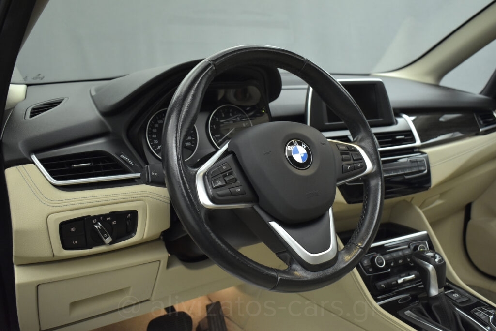 Bmw 225XE - LUXURY PANORAMA 4WD Plug-in 224hp