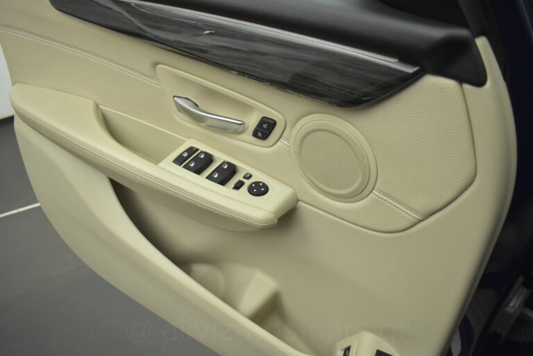 Bmw 225XE - LUXURY PANORAMA 4WD Plug-in 224hp