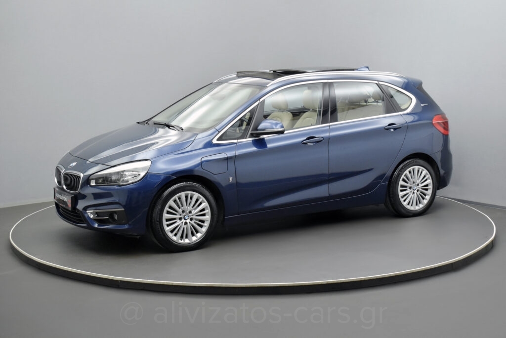 Bmw 225XE - LUXURY PANORAMA 4WD Plug-in 224hp
