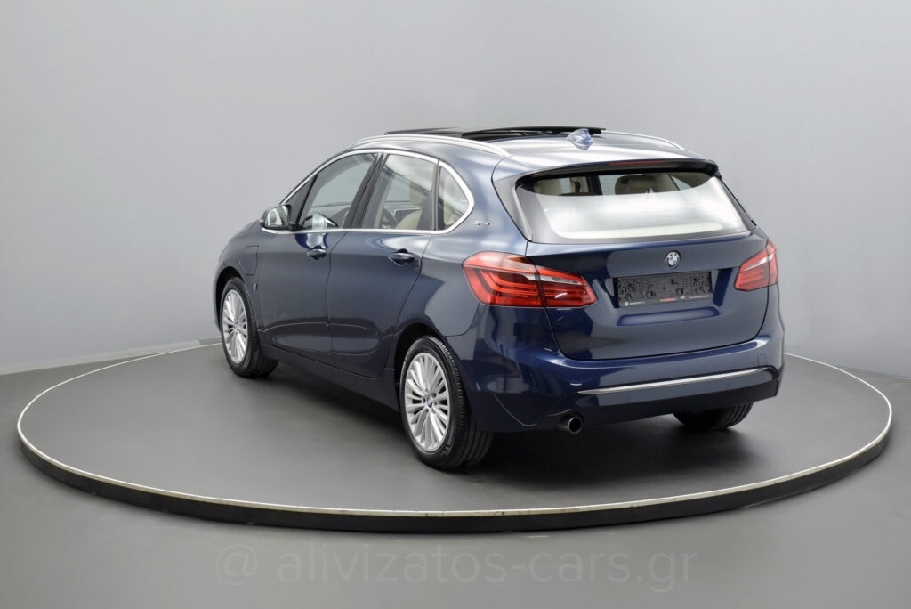 Bmw 225XE - LUXURY PANORAMA 4WD Plug-in 224hp