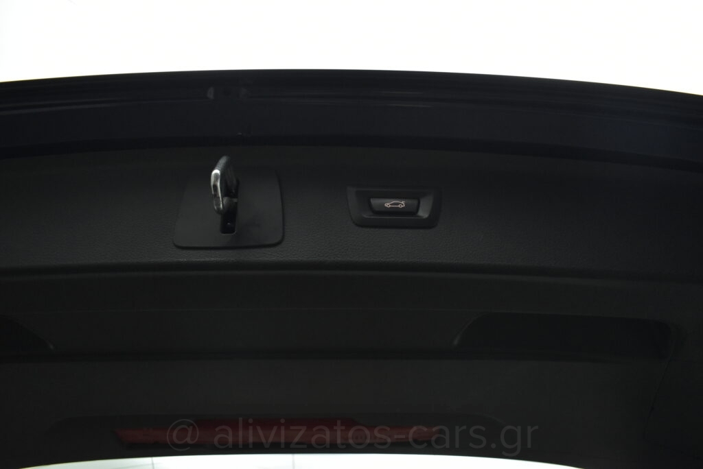 Bmw 225XE - LUXURY PANORAMA 4WD Plug-in 224hp