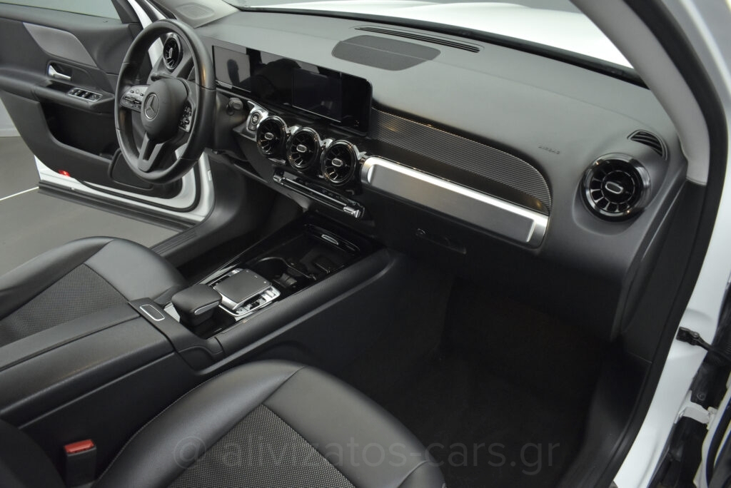 Mercedes-Benz GLB 200 - 1.3 Style Line 7G-DCT 163hp