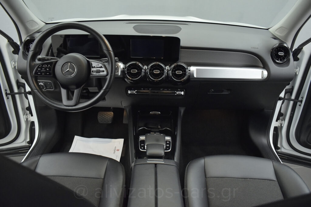Mercedes-Benz GLB 200 - 1.3 Style Line 7G-DCT 163hp