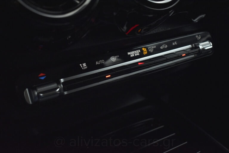 Mercedes-Benz GLB 200 - 1.3 Style Line 7G-DCT 163hp