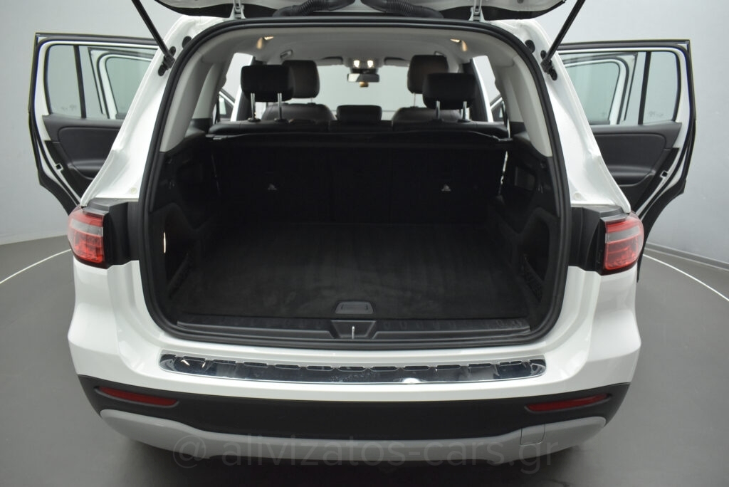 Mercedes-Benz GLB 200 - 1.3 Style Line 7G-DCT 163hp