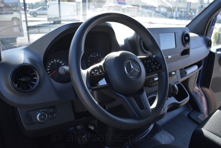 Mercedes-Benz Sprinter - no-subtitle