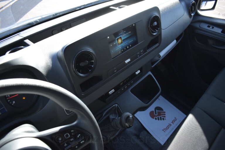 Mercedes-Benz Sprinter - no-subtitle