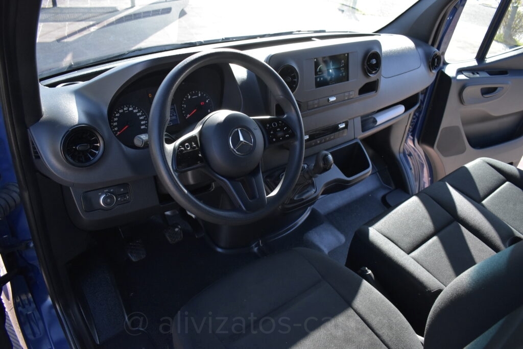 Mercedes-Benz Sprinter - no-subtitle