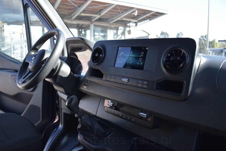 Mercedes-Benz Sprinter - no-subtitle