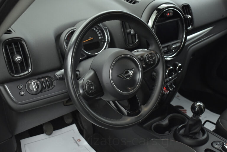 Mini Countryman - One D 116hp Multimedia Sceen