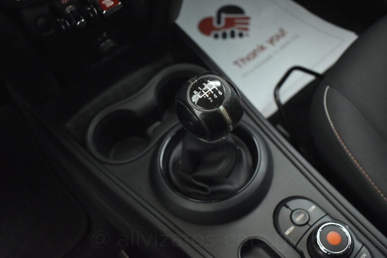 Mini Countryman - One D 116hp Multimedia Sceen
