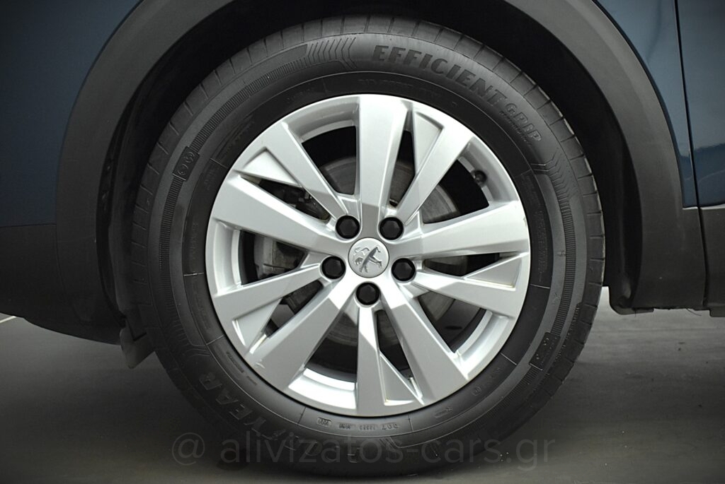 Peugeot 3008 - 1.5 BlueHDi 130 Active Plus