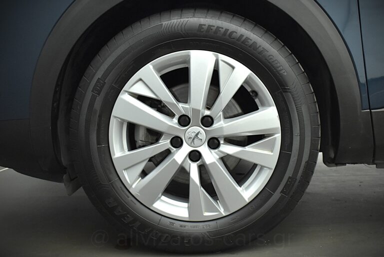Peugeot 3008 - 1.5 BlueHDi 130 Active Plus