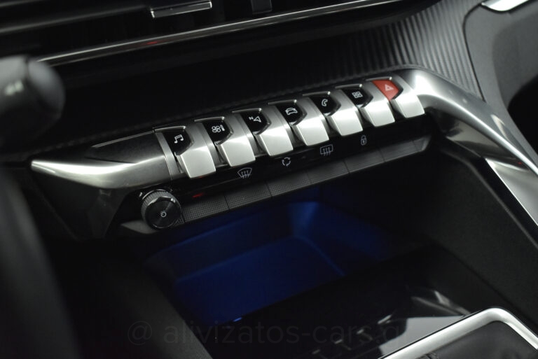Peugeot 3008 - 1.5 BlueHDi 130 Active Plus