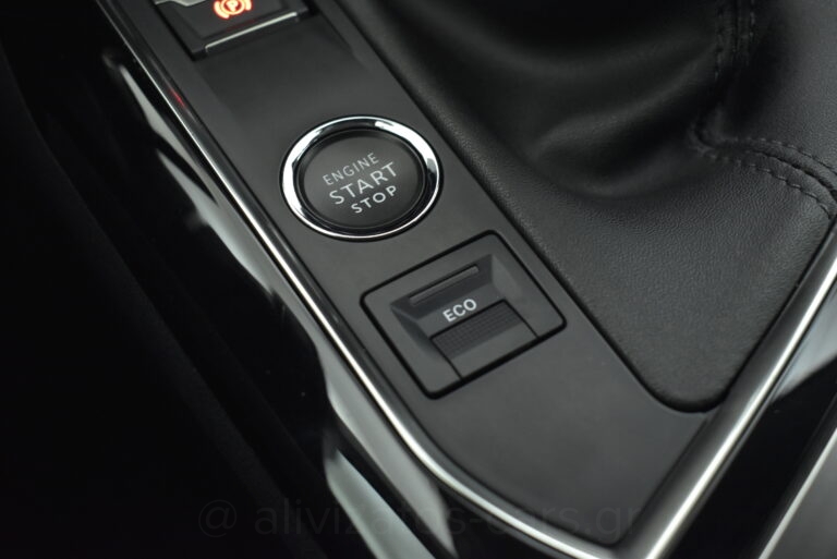 Peugeot 3008 - 1.5 BlueHDi 130 Active Plus