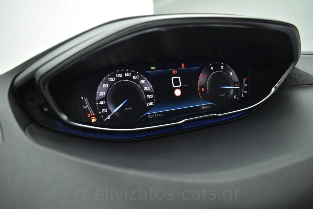 Peugeot 3008 - 1.5 BlueHDi 130 Active Plus
