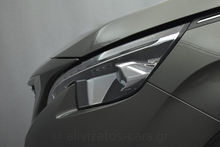 Peugeot 5008 - 1.6 PureTech GT Line 180hp EAT8 Grip 7Seats