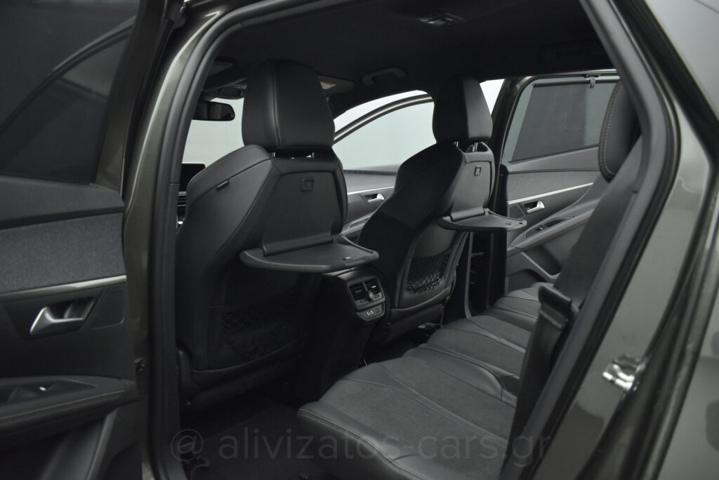 Peugeot 5008 - 1.6 PureTech GT Line 180hp EAT8 Grip 7Seats