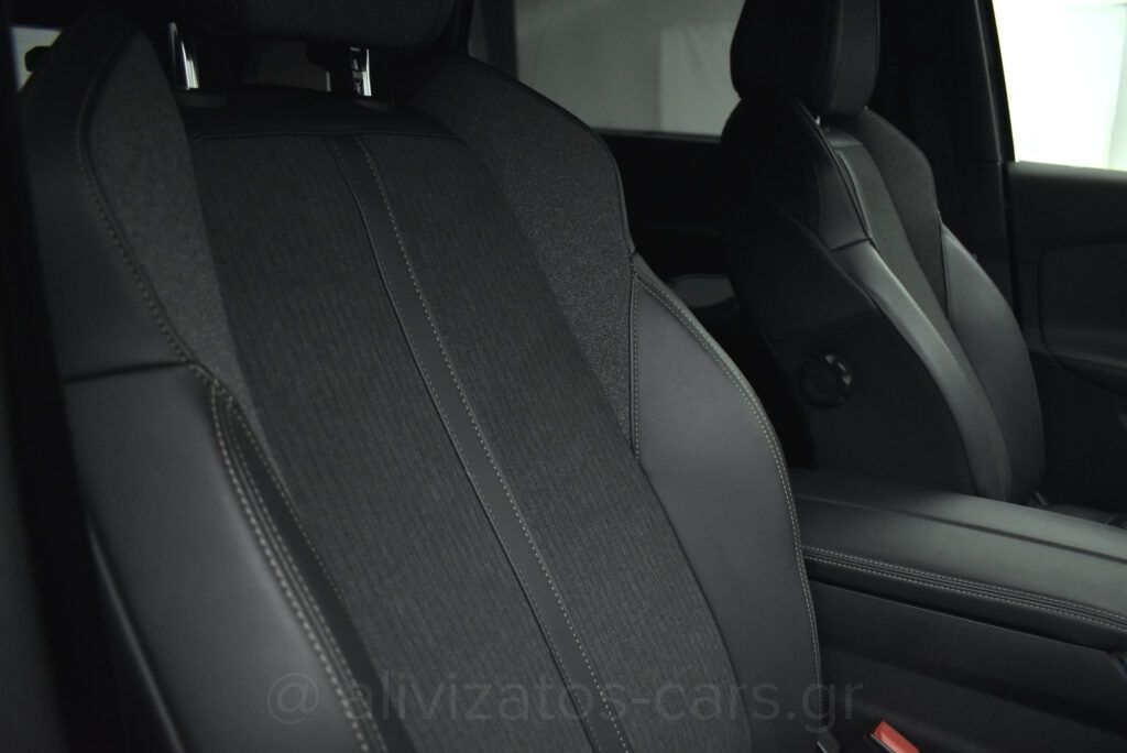 Peugeot 5008 - 1.6 PureTech GT Line 180hp EAT8 Grip 7Seats