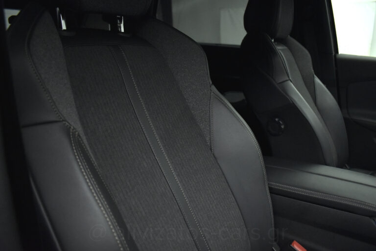 Peugeot 5008 - 1.6 PureTech GT Line 180hp EAT8 Grip 7Seats
