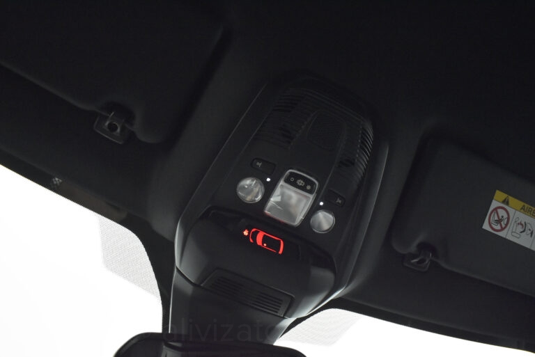 Peugeot 5008 - 1.6 PureTech GT Line 180hp EAT8 Grip 7Seats