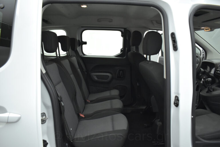 Toyota PROACE CITY - 1.2 T Active 6MT 110hp