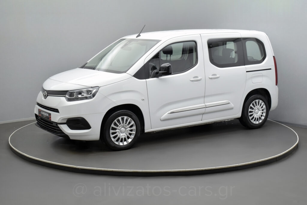 Toyota PROACE CITY - 1.2 T Active 6MT 110hp