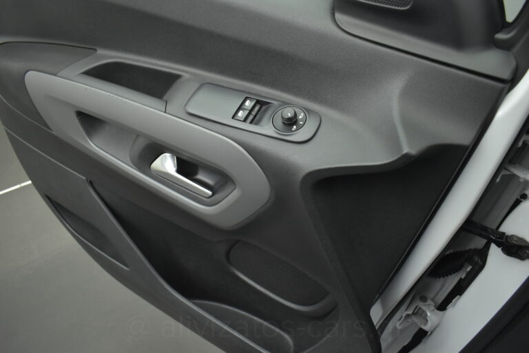 Toyota PROACE CITY - 1.2 T Active 6MT 110hp