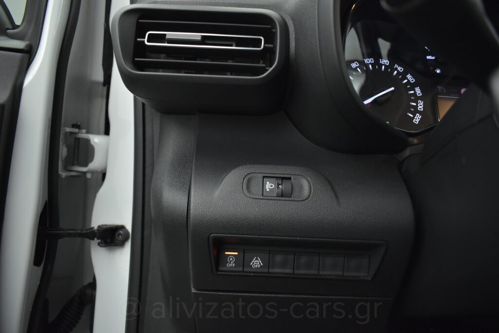 Toyota PROACE CITY - 1.2 T Active 6MT 110hp