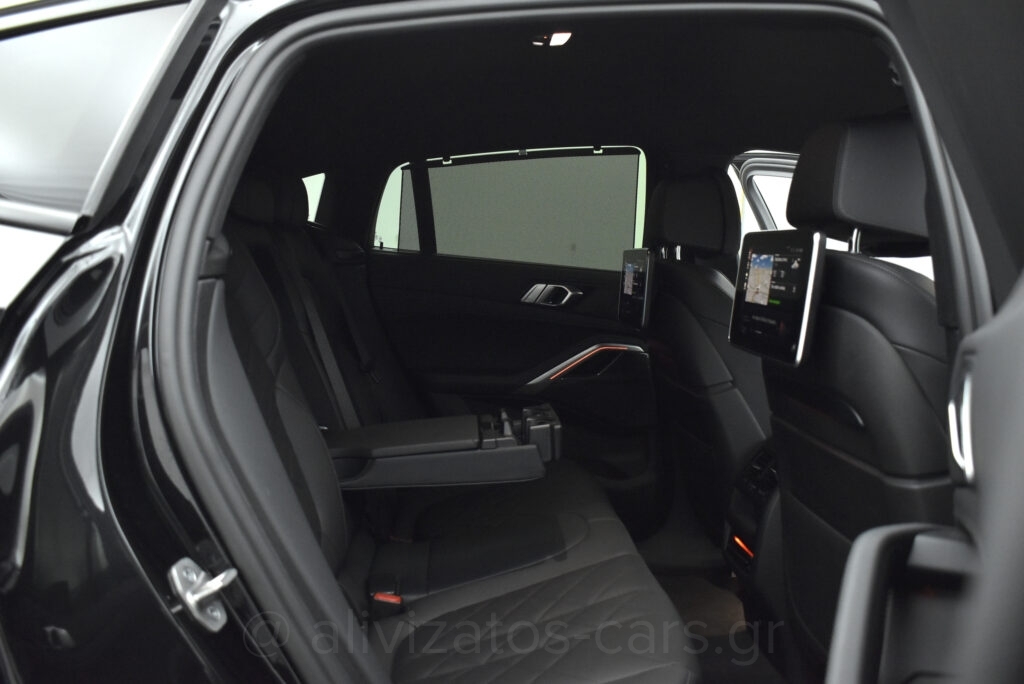 Bmw X6 - XDrive M40D MH48V SPORT PACKET R22 JET BLACK