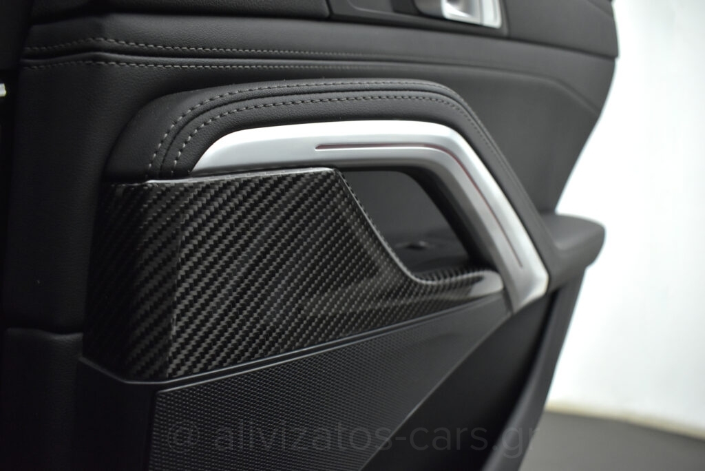 Bmw X6 - XDrive M40D MH48V SPORT PACKET R22 JET BLACK