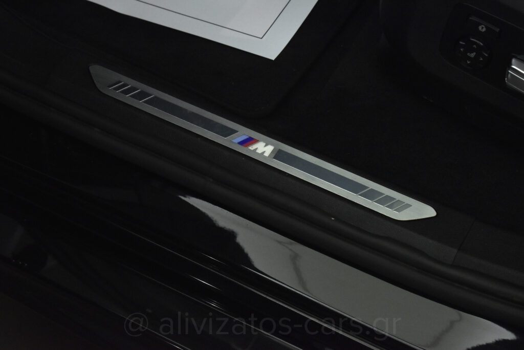 Bmw X6 - XDrive M40D MH48V SPORT PACKET R22 JET BLACK