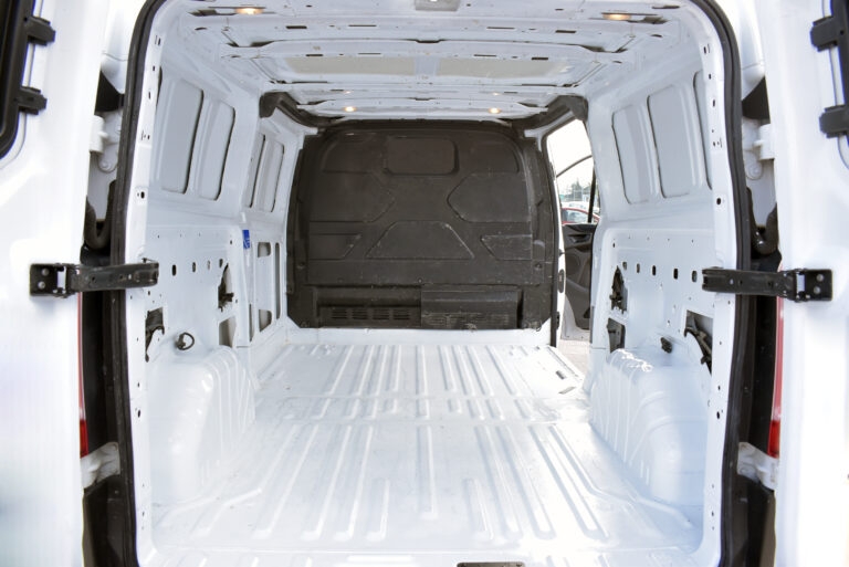 Ford Transit Custom - 2.0 TDi 300 L2H1