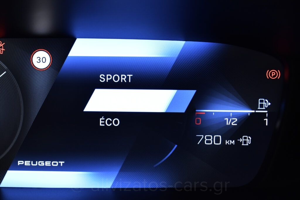 Peugeot 308 - 1.5 BLUEHDI EAT8 BUSINESS 130hp
