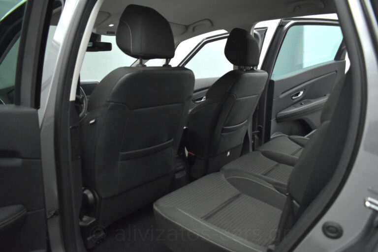 Renault Grand Scenic - no-subtitle