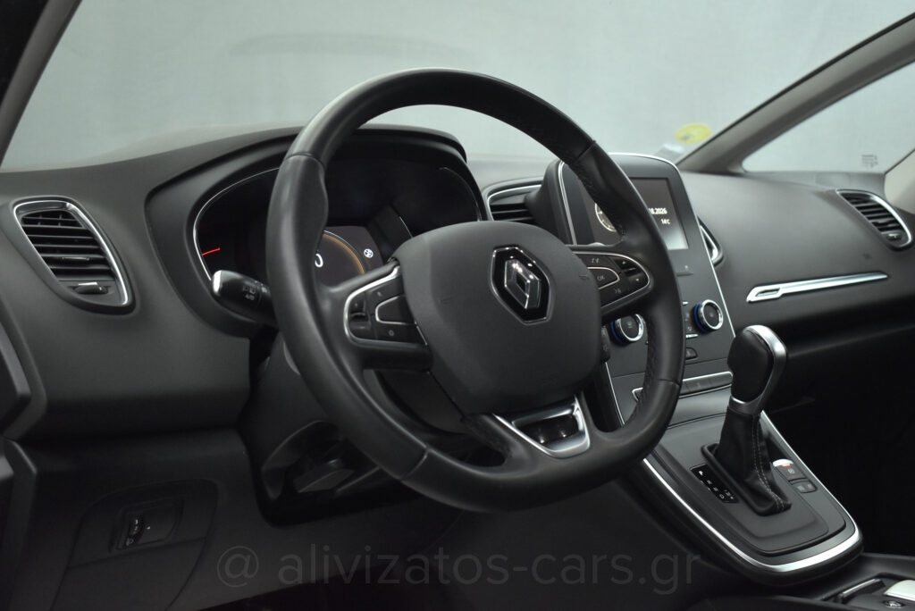 Renault Grand Scenic - no-subtitle
