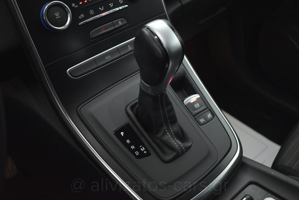Renault Grand Scenic - no-subtitle