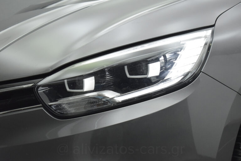 Renault Grand Scenic - no-subtitle
