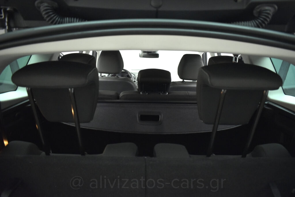 Renault Grand Scenic - no-subtitle