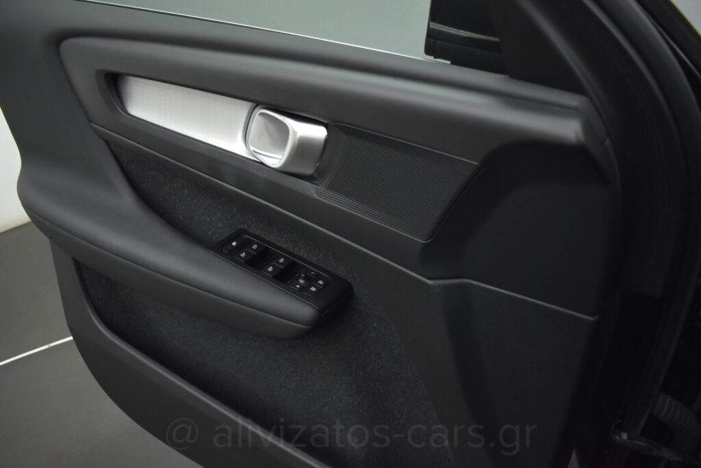 Volvo XC40 - T5 Inscription 262h Camera