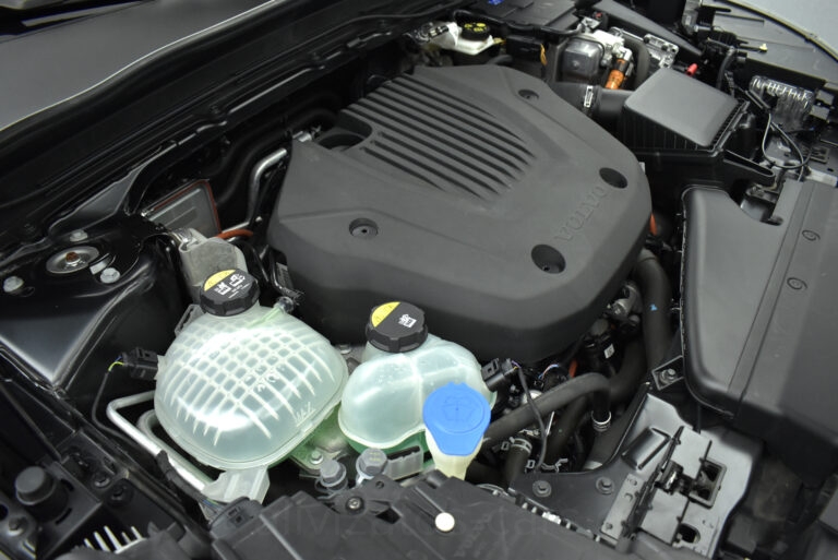 Volvo XC40 - T5 Inscription 262h Camera