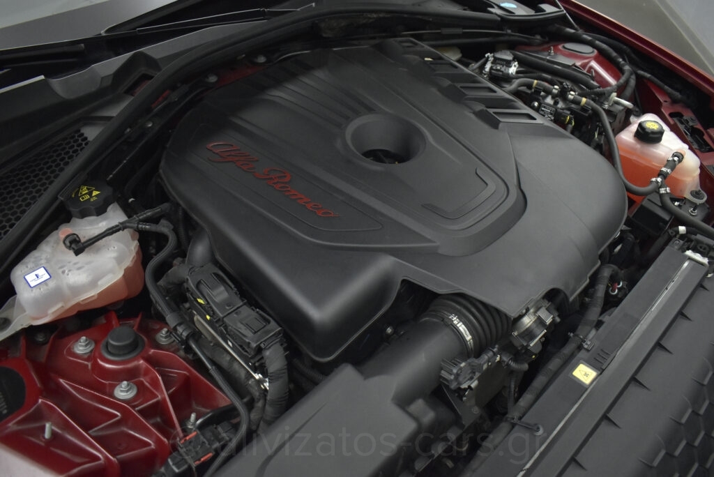 Alfa Romeo Giulia - Veloce Q4 211hp ΑT8 F1