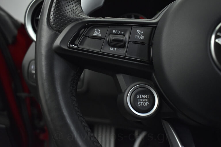 Alfa Romeo Giulia - Veloce Q4 211hp ΑT8 F1