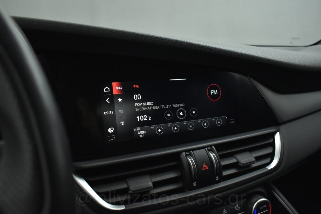 Alfa Romeo Giulia - Veloce Q4 211hp ΑT8 F1