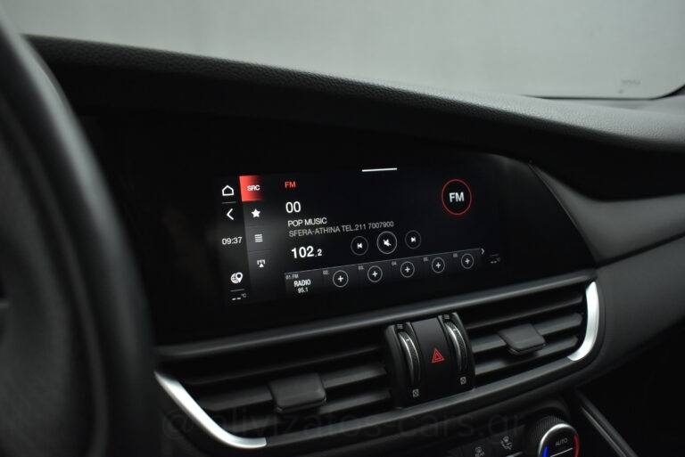 Alfa Romeo Giulia - Veloce Q4 211hp ΑT8 F1