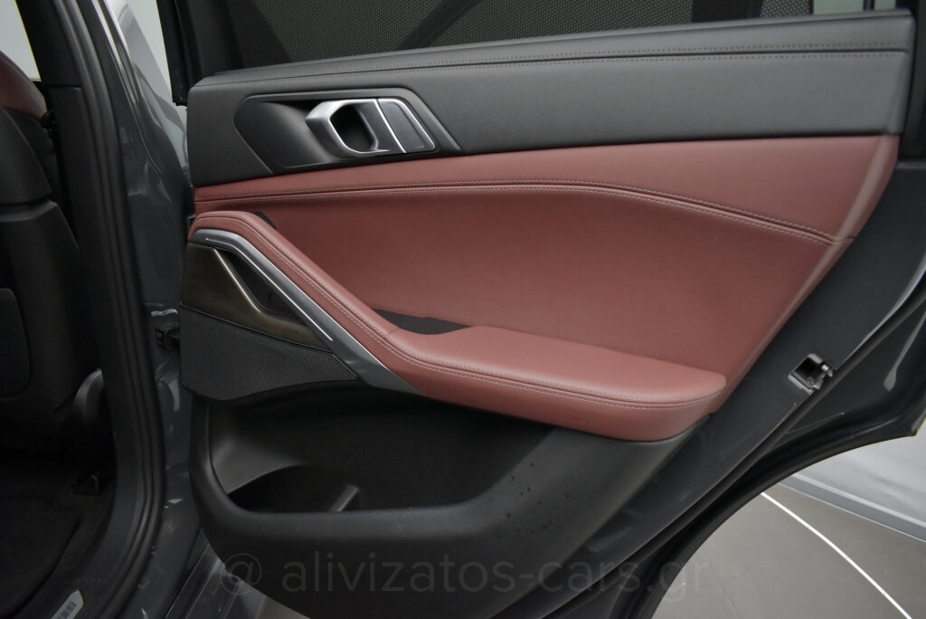 Bmw X6 - XDrive M40i M Sport Panorama Hybrid 335 hp