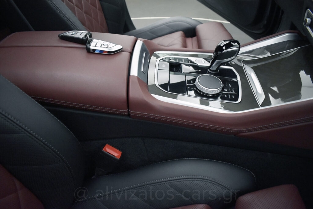 Bmw X6 - XDrive M40i M Sport Panorama Hybrid 335 hp