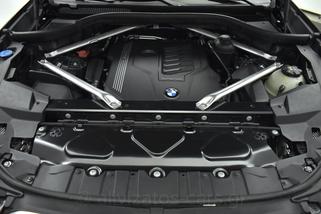 Bmw X6 - XDrive M40i M Sport Panorama Hybrid 335 hp